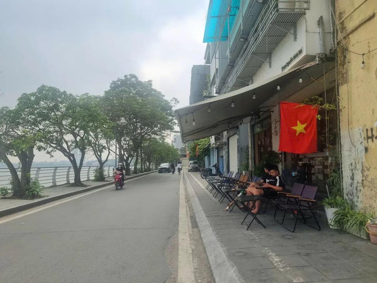 Ngày 3/5 ở Hà Nội: Thành phố hai nhịp, hai sắc thái