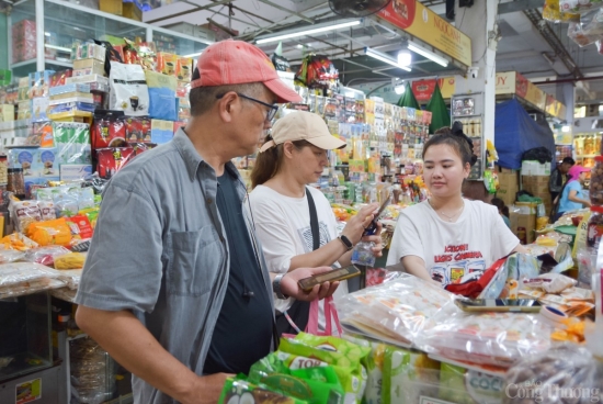 khach quoc te den viet nam tang manh