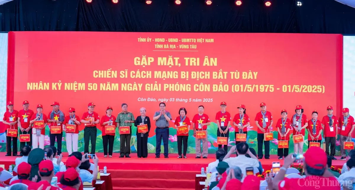 Thủ tướng gặp mặt, tri ân hơn 700 chiến sỹ cách mạng bị địch bắt tù đày