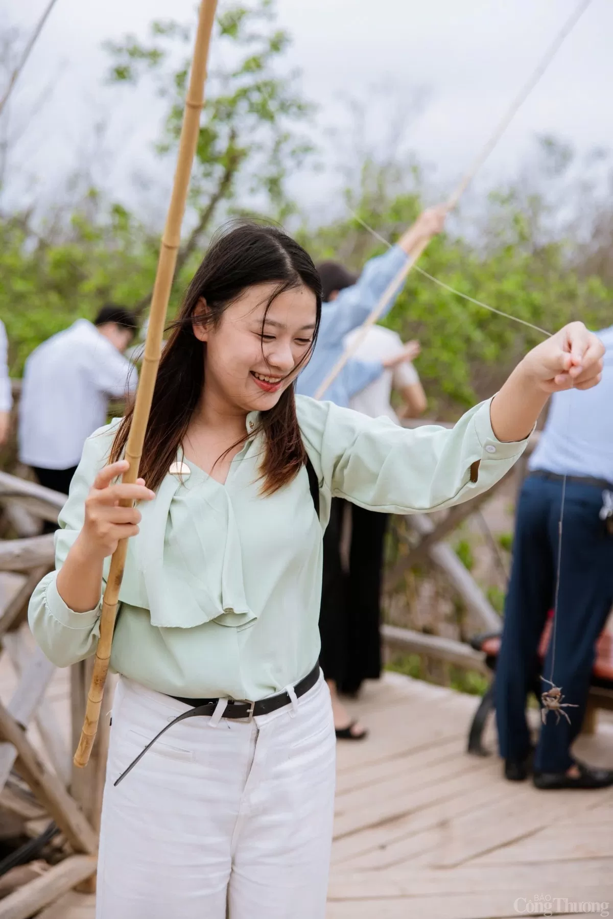 Chùm ảnh: Biển Đồ Sơn đông nghịt du khách dịp nghỉ lễ Chùm ảnh: Biển Đồ Sơn đông nghịt du khách dịp nghỉ lễ