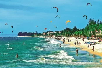 Du lịch Bình Thuận hút khách dịp nghỉ lễ 30/4 và 1/5