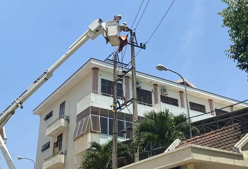 PC Đắk Lắk cấp điện an toàn, đầy đủ dịp lễ 30/4