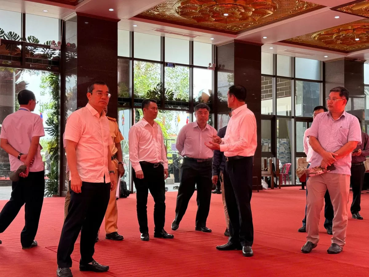 Trung tướng Lê Hồng Nam