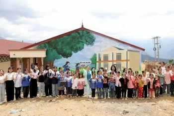Khánh thành trường học cho học sinh miền núi Sơn La