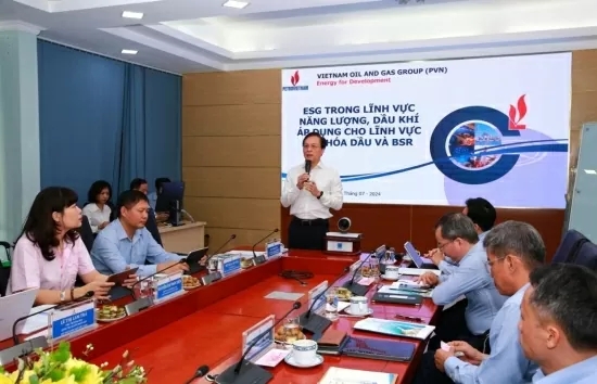 Petrovietnam khẳng định vai trò tiên phong chuyển đổi xanh, bền vững