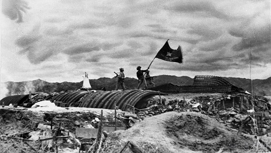 tinh than dien bien phu trong ky nguyen moi cua dan toc