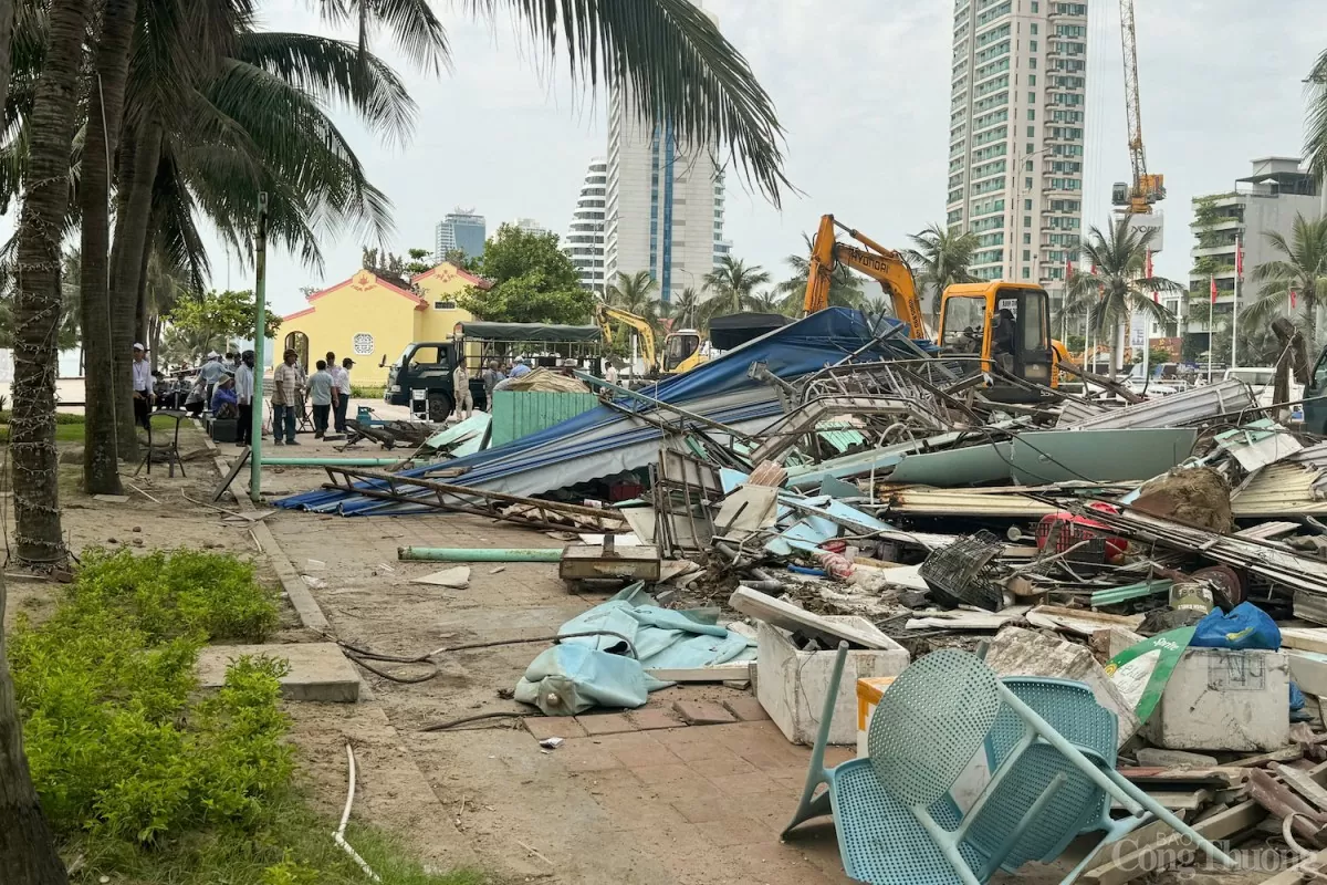 Sau khi tháo dỡ, quận Sơn Trà sẽ bàn giao mặt bằng cho Ban quản bán đảo Sơn Trà và các bãi biển du lịch Đà Nẵng để đấu giá kinh doanh phục vụ du lịch theo quy định của pháp luật