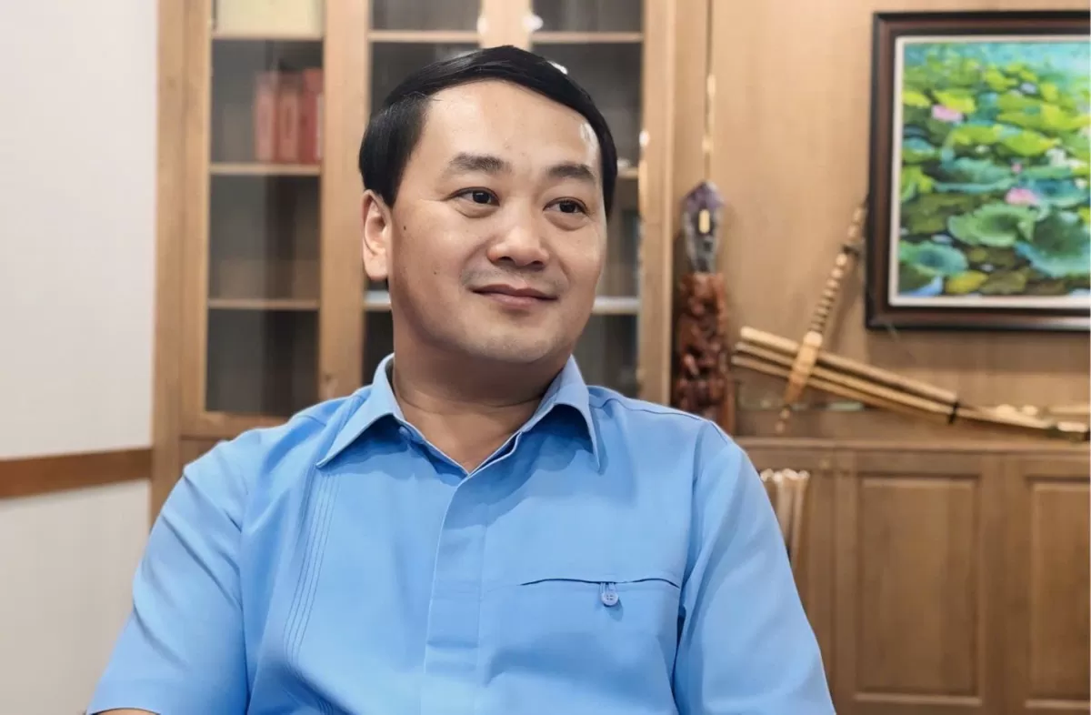 Bí thư Hầu A Lềnh