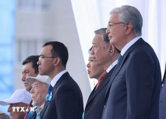 Tổng Bí thư Tô Lâm dự duyệt binh kỷ niệm Ngày Chiến thắng phát xít