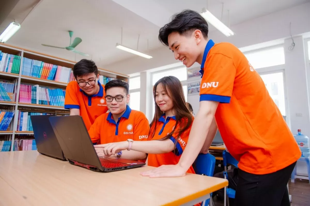 Giải 'cơn khát' nhân lực trong thương mại điện tử