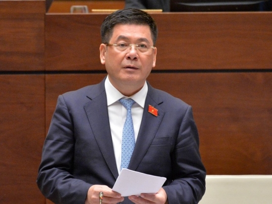 bo truong nguyen hong dien giai trinh lam ro 6 nhom van de lon trong luat hoa chat sua doi