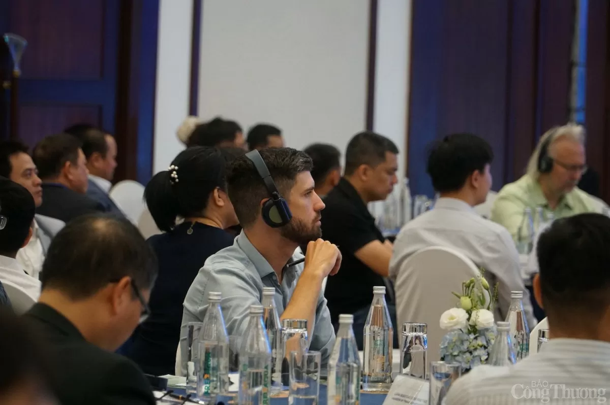 Hội thảo “Trí tuệ nhân tạo – Động lực mới phát triển Đà Nẵng” thu hút sự quan tâm của nhiều doanh nghiệp, chuyên gia công nghệ, nhà đầu tư trong nước và quốc tế trong lĩnh vực trí tuệ nhân tạo
