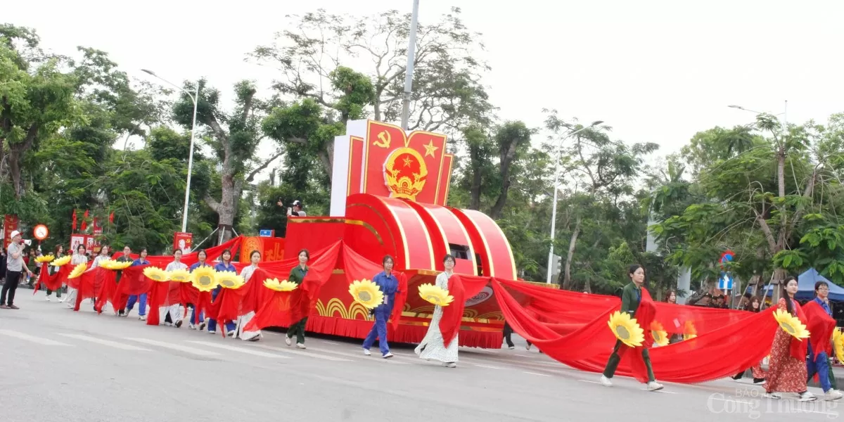Hải Phòng: Tưng bừng hợp luyện duyệt đội ngũ và diễu hành