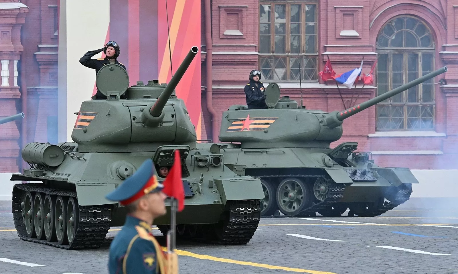 Lễ duyệt binh 80 năm Ngày Chiến thắng phát xít ở Nga Lễ duyệt binh 80 năm Ngày Chiến thắng phát xít ở Nga