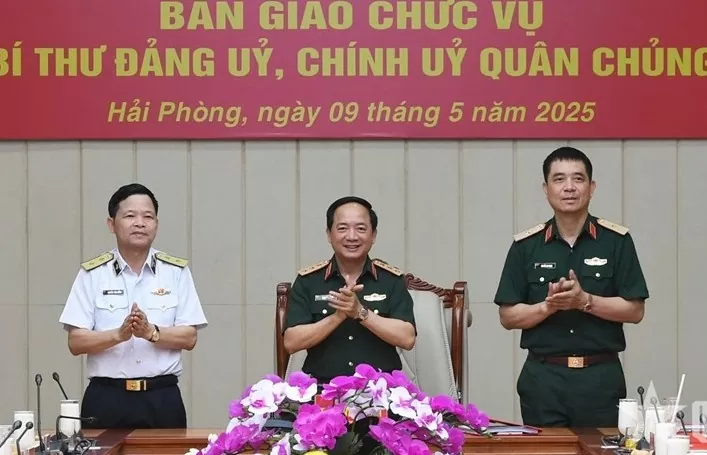 Thiếu tướng Nguyễn An Phong giữ chức Chính ủy Hải quân