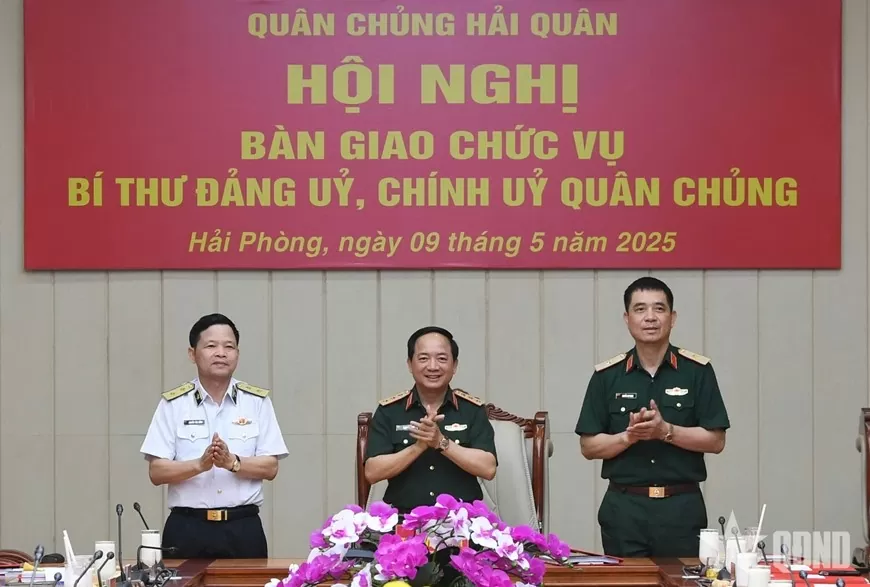 Thiếu tướng Nguyễn An Phong giữ chức Chính ủy Hải quân