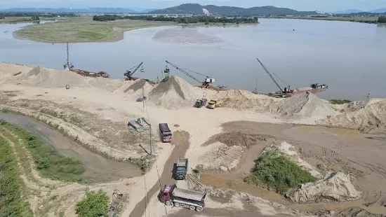 'Cơn khát' cát: Thực trạng báo động tại tỉnh Hà Tĩnh