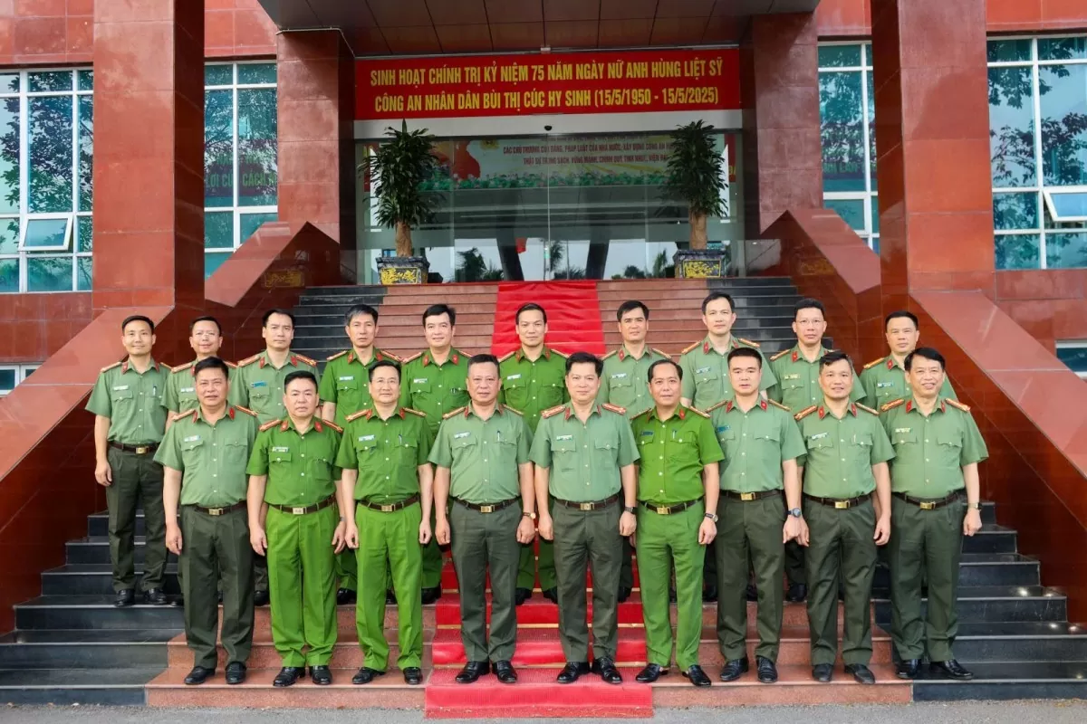 Thống nhất việc hợp nhất Công an tỉnh Hưng Yên và Thái Bình