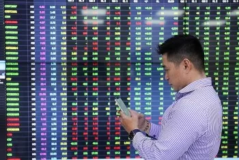 Chứng khoán bứt phá nhờ hệ thống KRX đi vào vận hành