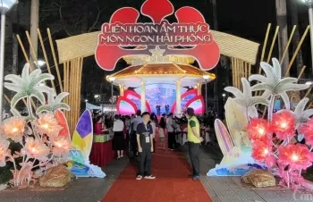 am thuc hai phong hoa quyen ban sac va giao thoa van hoa