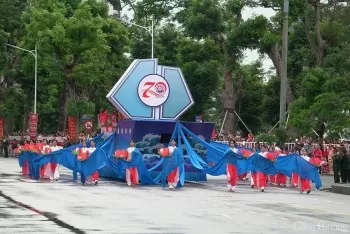 hai phong hang nghin nguoi tham gia duyet doi ngu dieu hanh ky niem 70 nam ngay giai phong