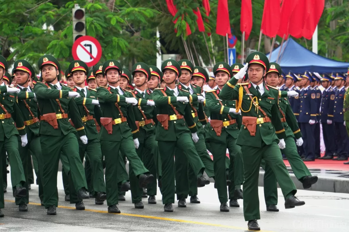 Hoành tráng lễ diễu hành mừng 70 năm ngày Giải phóng Hải Phòng