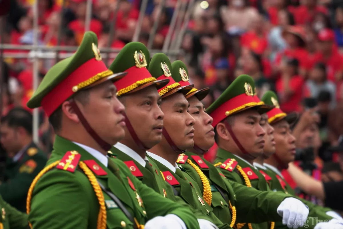 Hoành tráng lễ diễu hành mừng 70 năm ngày Giải phóng Hải Phòng