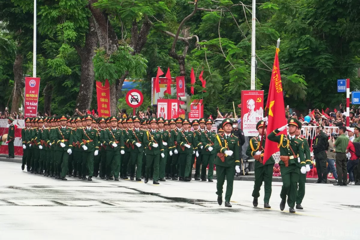 Hoành tráng lễ diễu hành mừng 70 năm giải phóng Hải Phòng Hoành tráng lễ diễu hành mừng 70 năm ngày Giải phóng Hải Phòng
