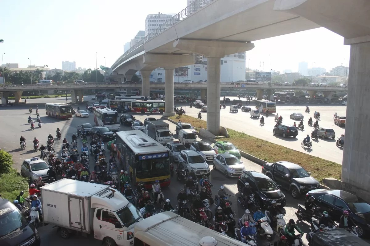 Đề xuất kiểm soát khí thải phương tiện lưu hành: Người dân kỳ vọng gì?