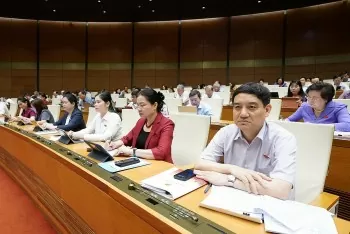 sua luat thue thu nhap doanh nghiep siet lo gia chong chuyen gia