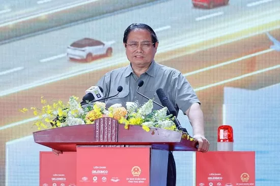 Thủ tướng: Phấn đấu hoàn thành cao tốc qua Nam Định, Thái Bình trong năm 2026