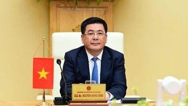 bo truong nguyen hong dien gui thu chuc mung nhan ky niem 74 nam ngay truyen thong nganh cong thuong viet nam