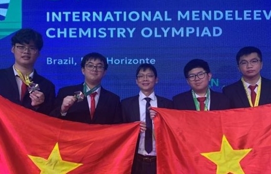 viet nam gianh 4 huy chuong olympic hoa hoc mendeleev