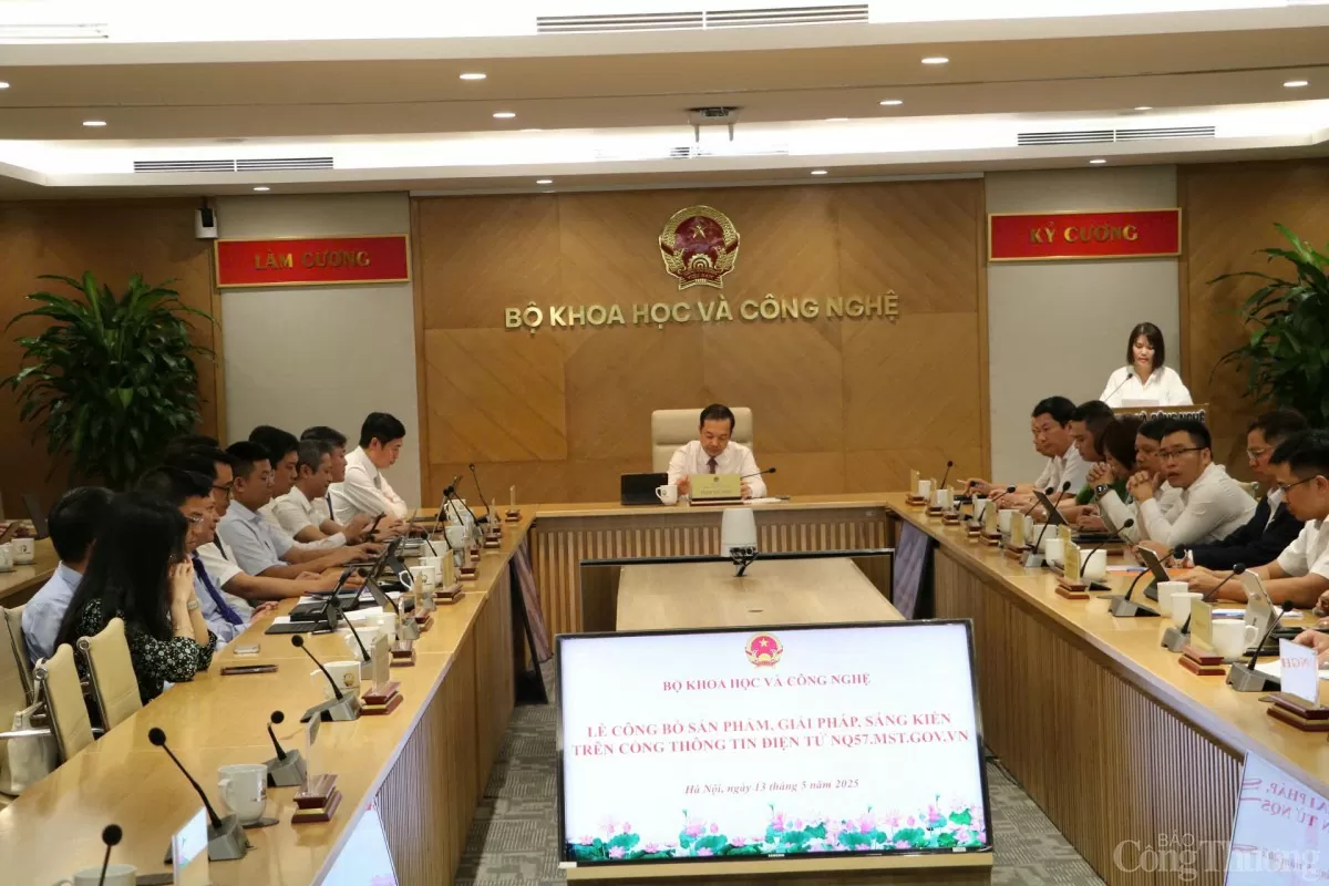 Cầu nối đưa giải pháp chuyển đổi số vào thực tiễn