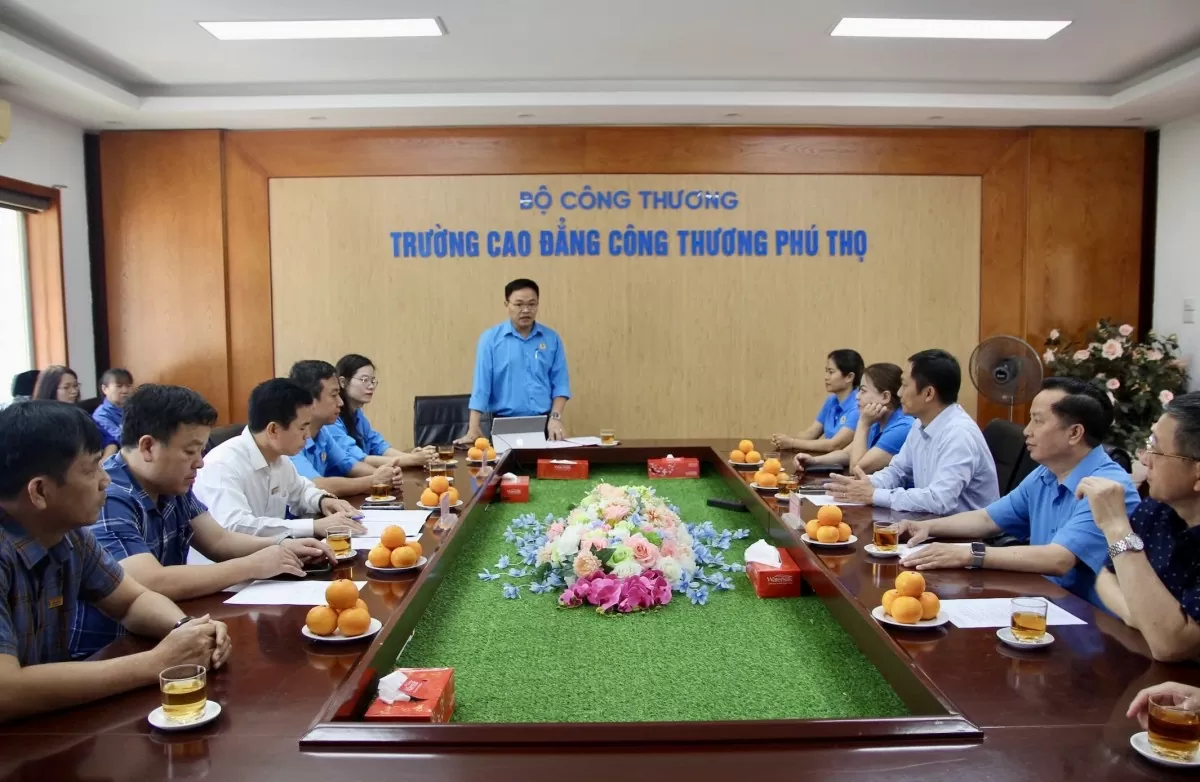 Công đoàn Công Thương gieo mầm hạnh phúc trong Tháng Công nhân