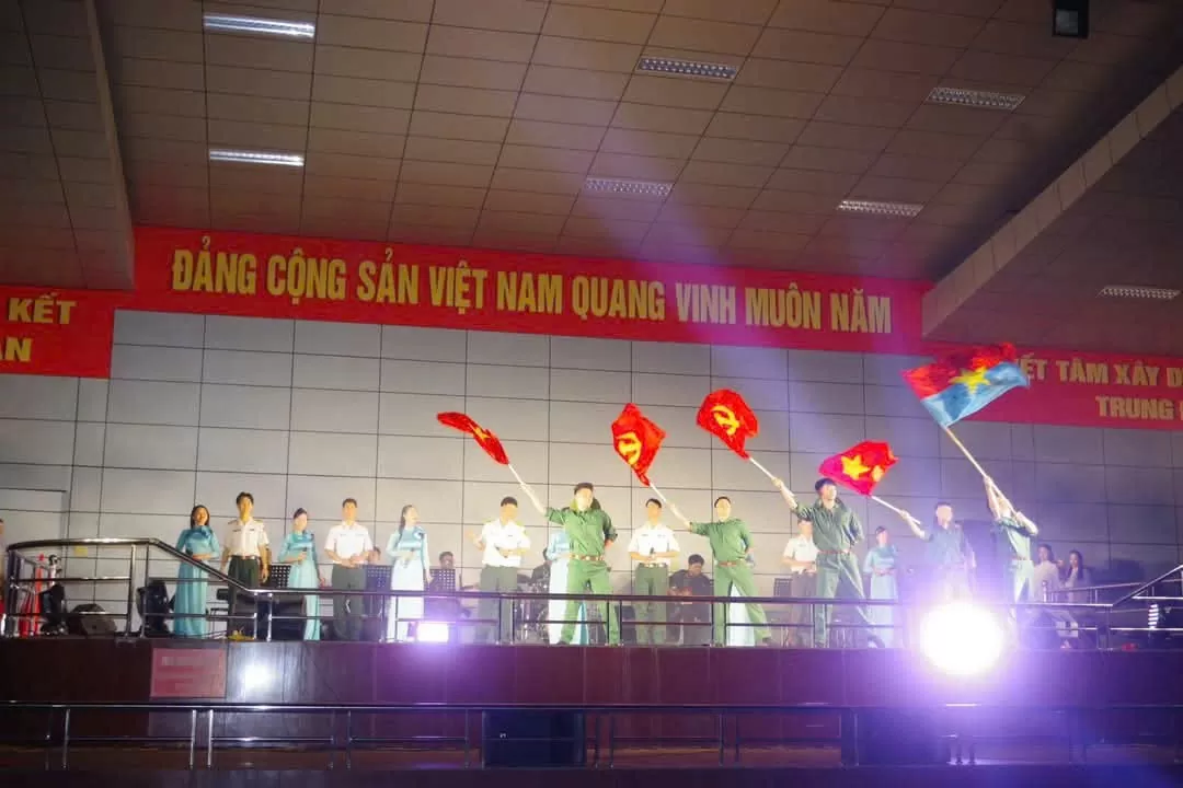 Sôi nổi các hoạt động văn hóa - văn nghệ, thể dục 'Viết tiếp bản hùng ca' bằng sắc màu văn hóa và ý chí thể thao