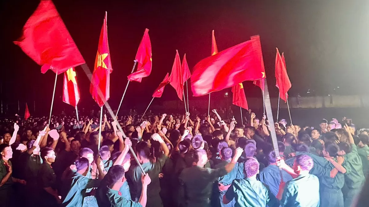 'Viết tiếp bản hùng ca' bằng sắc màu văn hóa và ý chí thể thao