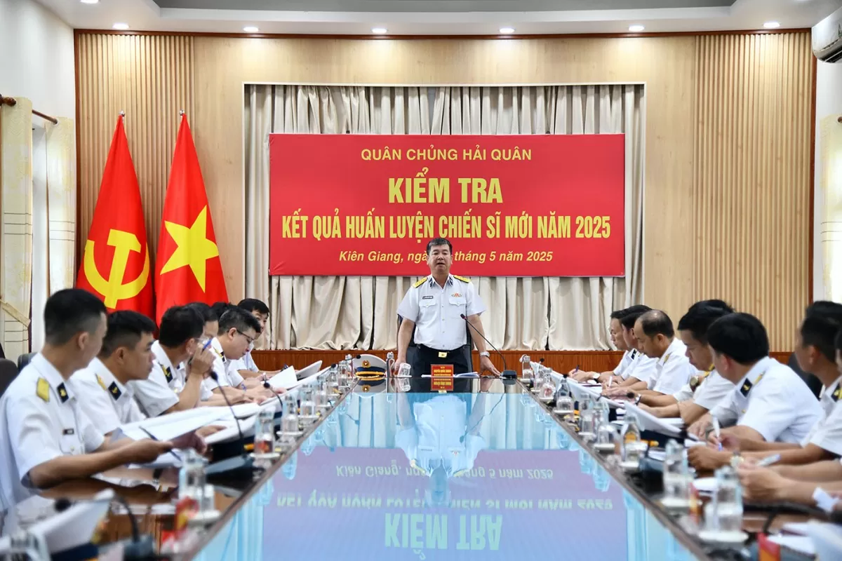 Quân chủng Hải quân kiểm tra công tác huấn luyện tại Vùng 5 Hải quân
