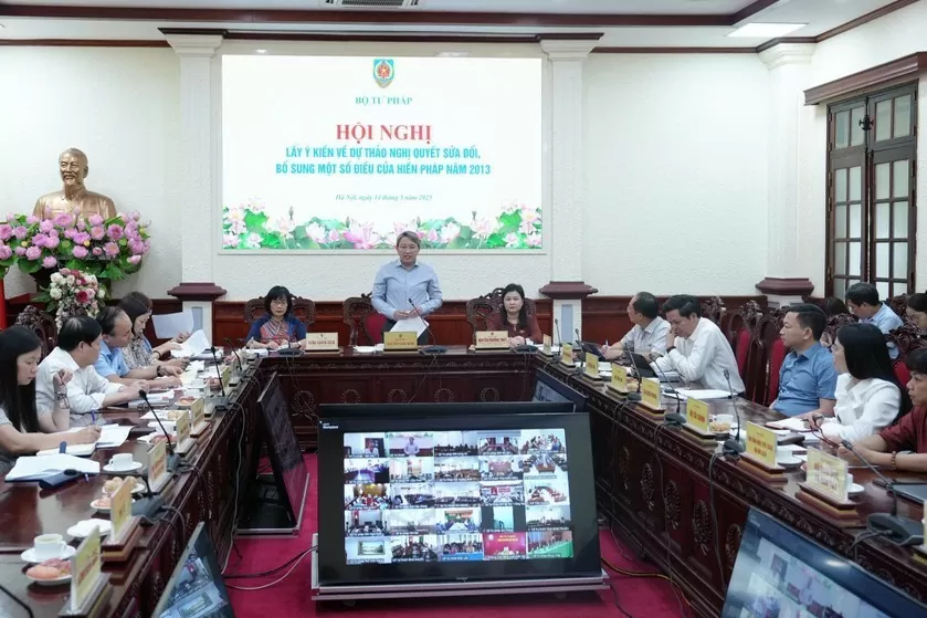 Đến 30/5, phải nộp kết quả lấy ý kiến về Hiến pháp năm 2013