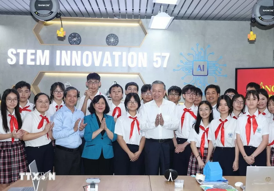 Tổng Bí thư Tô Lâm: Không để học sinh nào bị bỏ lại phía sau trong hành trình đổi mới giáo dục