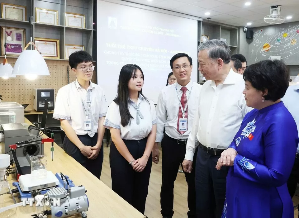 Tổng Bí thư Tô Lâm: Không để học sinh nào bị bỏ lại phía sau trong hành trình đổi mới giáo dục