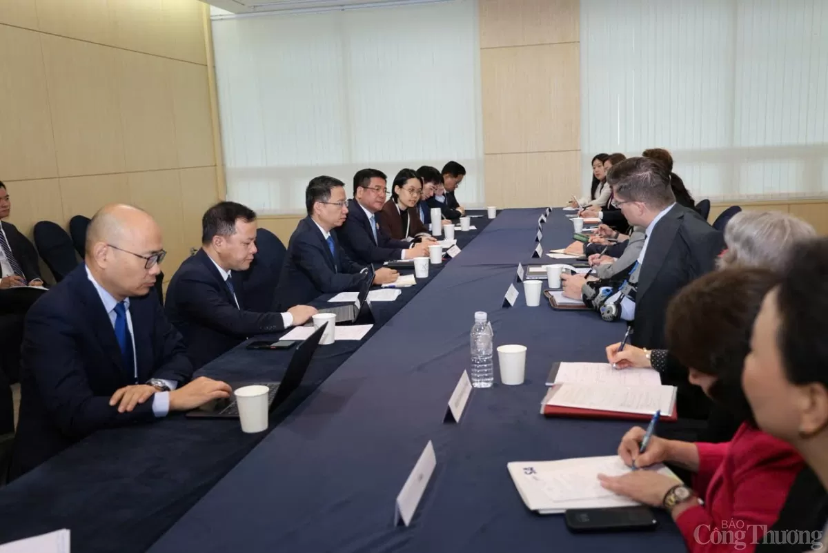 Bộ trưởng Nguyễn Hồng Diên làm việc với Liên minh doanh nghiệp Hoa Kỳ -APEC