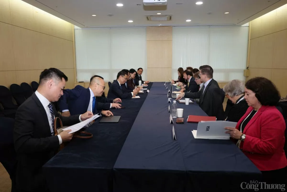 Bộ trưởng Nguyễn Hồng Diên làm việc với Liên minh doanh nghiệp Hoa Kỳ -APEC
