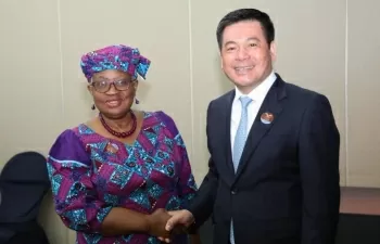 bo truong nguyen hong dien hop song phuong voi tong giam doc wto ngozi okonjo iweala