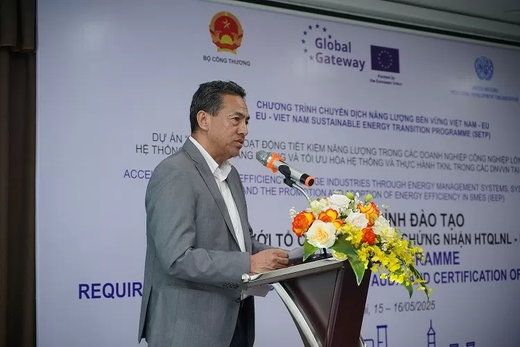 Ông Sanjaya Man Shrestha, Quản lý Dự án IEEP của UNIDO phát biểu khai mạc