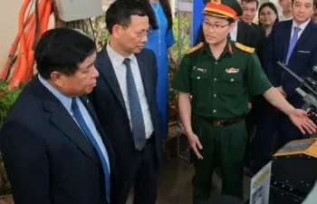 bo truong nguyen manh hung khoa hoc cong nghe hung thinh quoc gia moi hung thinh