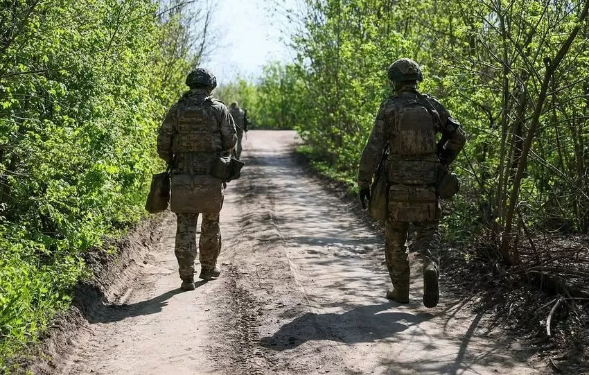Chiến sự Nga - Ukraine tối 16/5: Nga siết vây Konstantinovka