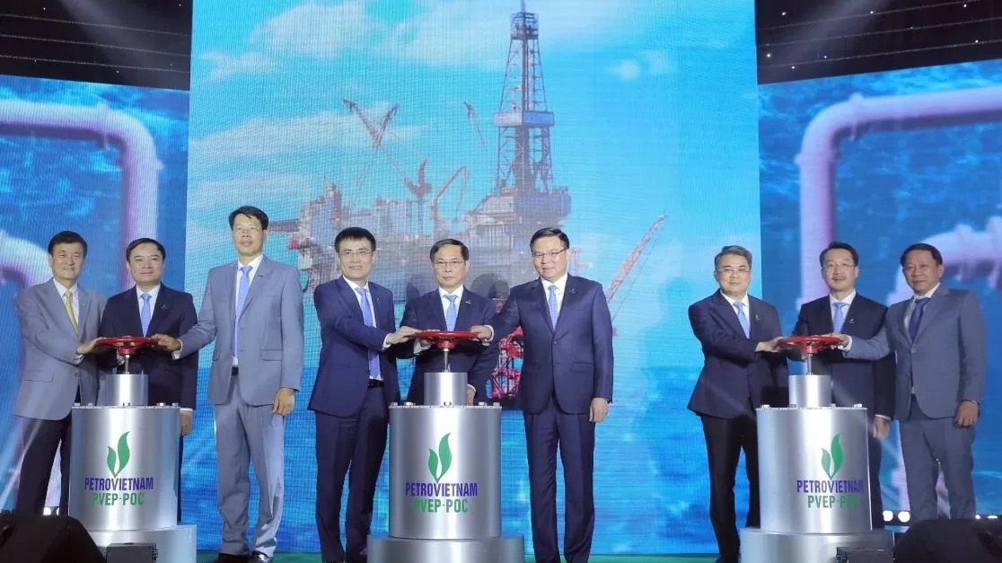 Mỏ Đại Hùng pha 3 đón dòng dầu đầu tiên với lưu lượng 6.000 thùng/ngày
