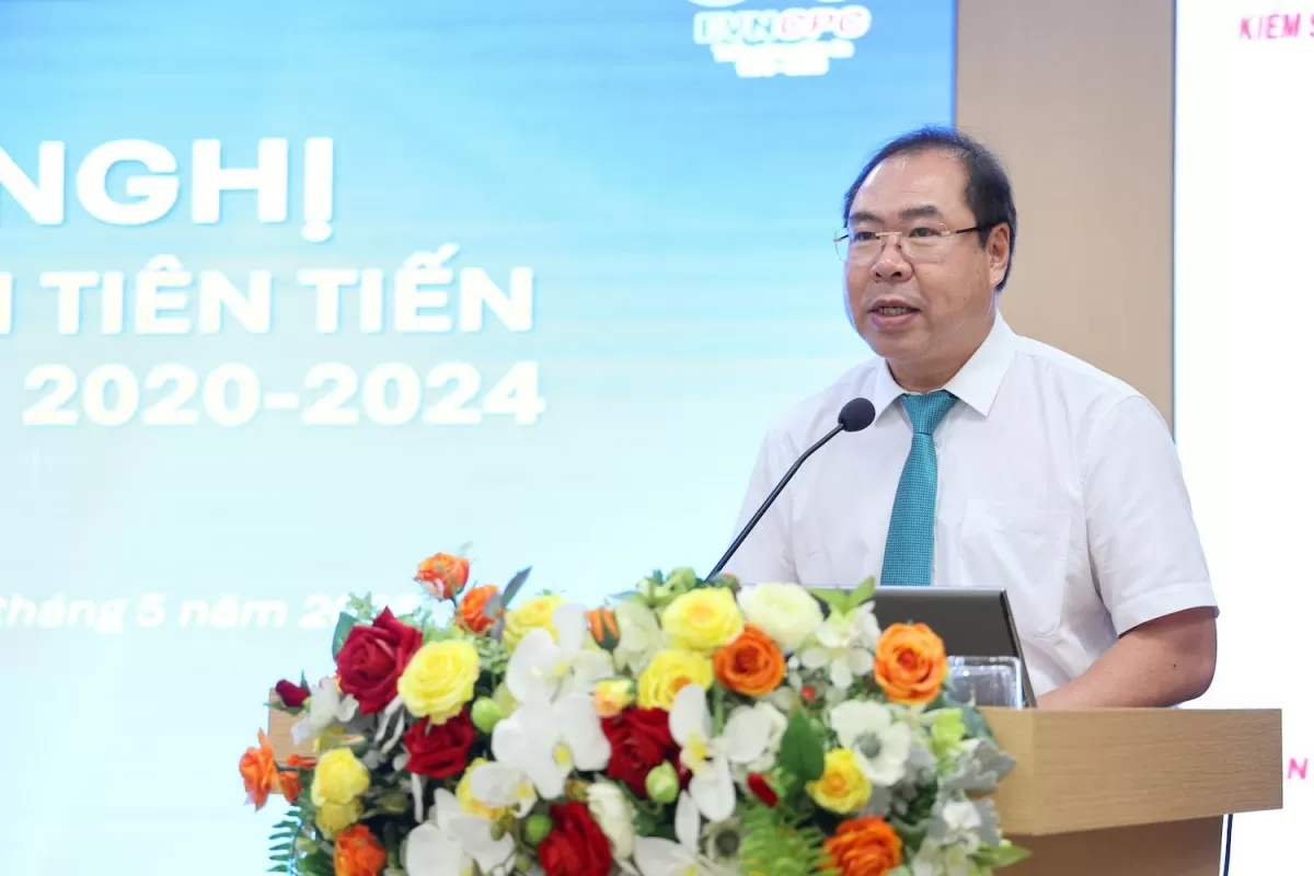 Chủ tịch Công đoàn Điện lực Việt Nam Đỗ Đức Hùng Chủ tịch Công đoàn Điện lực Việt Nam Đỗ Đức Hùng