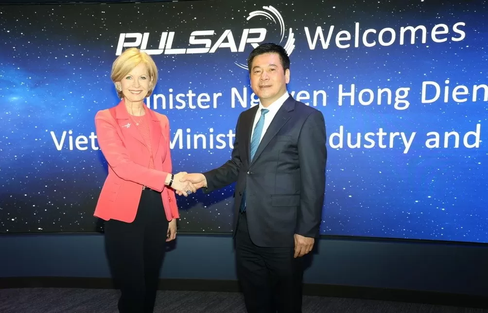 Bộ trưởng Nguyễn Hồng Diên làm việc với Tập đoàn Lockheed Martin